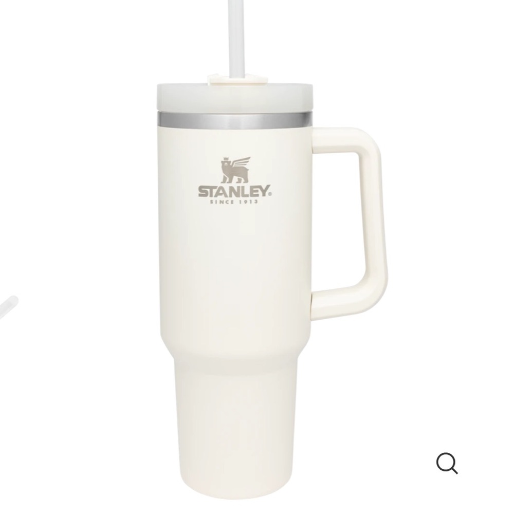 New Stanley Adventure Quencher 40 oz Cream